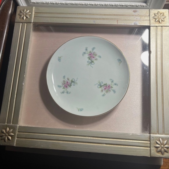 Simply Shabby Chic Framed Plate Vintage 2004
